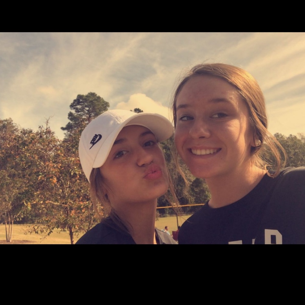 Meet your Posher, Julia